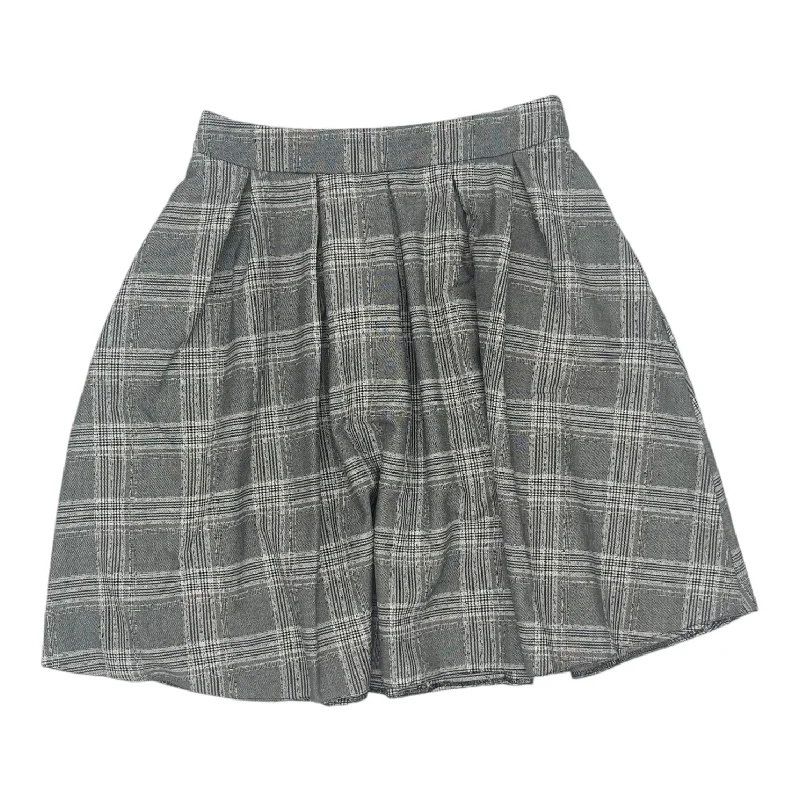 SKIRT MINI & SHORT by    CLOTHES MENTOR In PLAID PATTERN, Size: 16